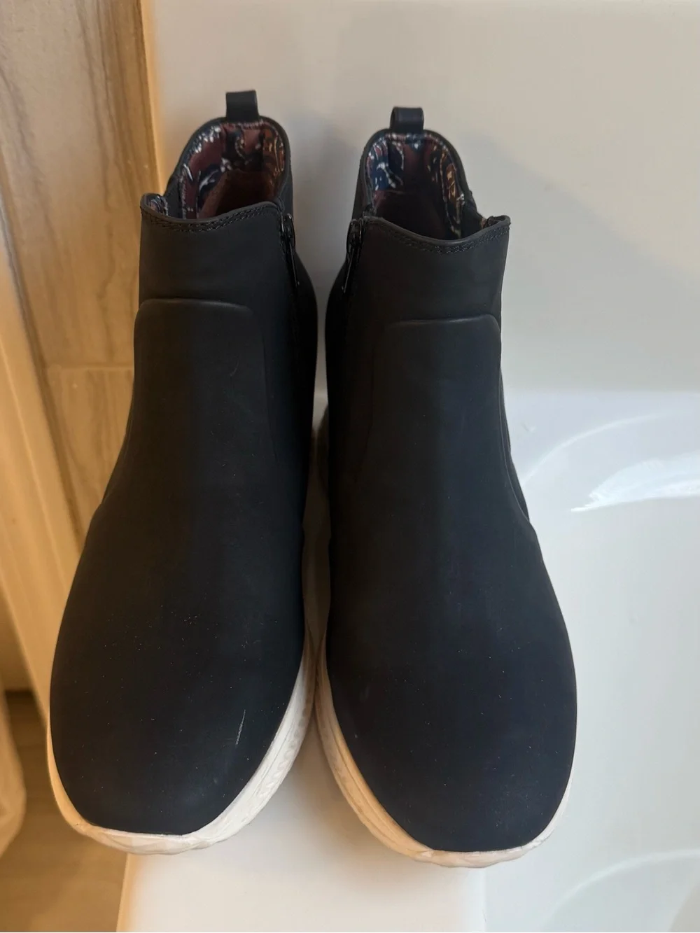 Bear traps Black Wedge Jaci  Sneaker Boot - Women's